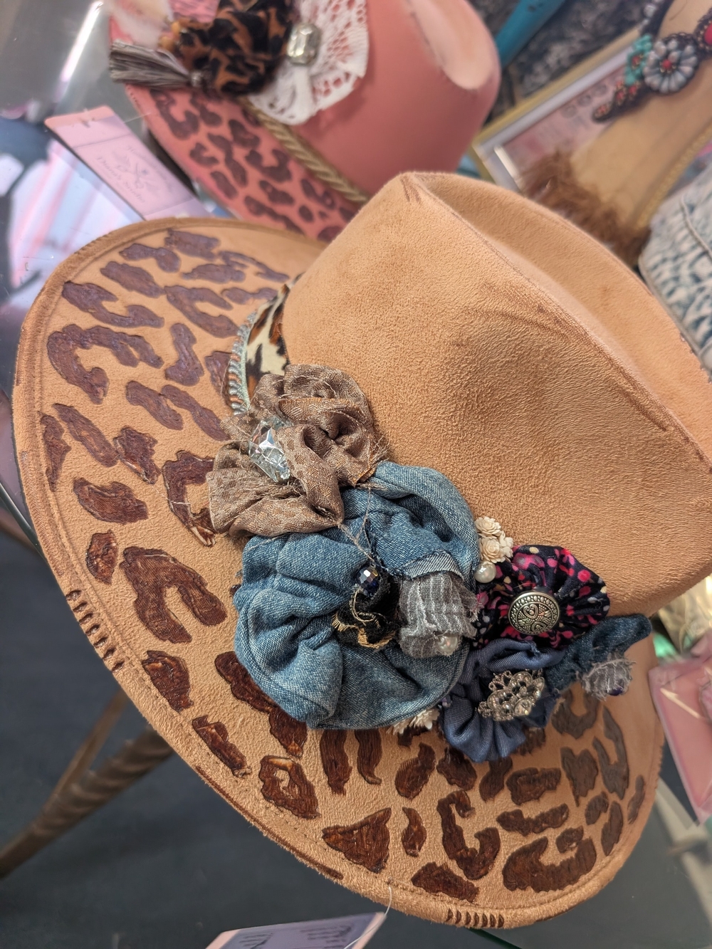 Boho Leopard-Print Wide Brim Fedora Hat with Floral Accents - Tan